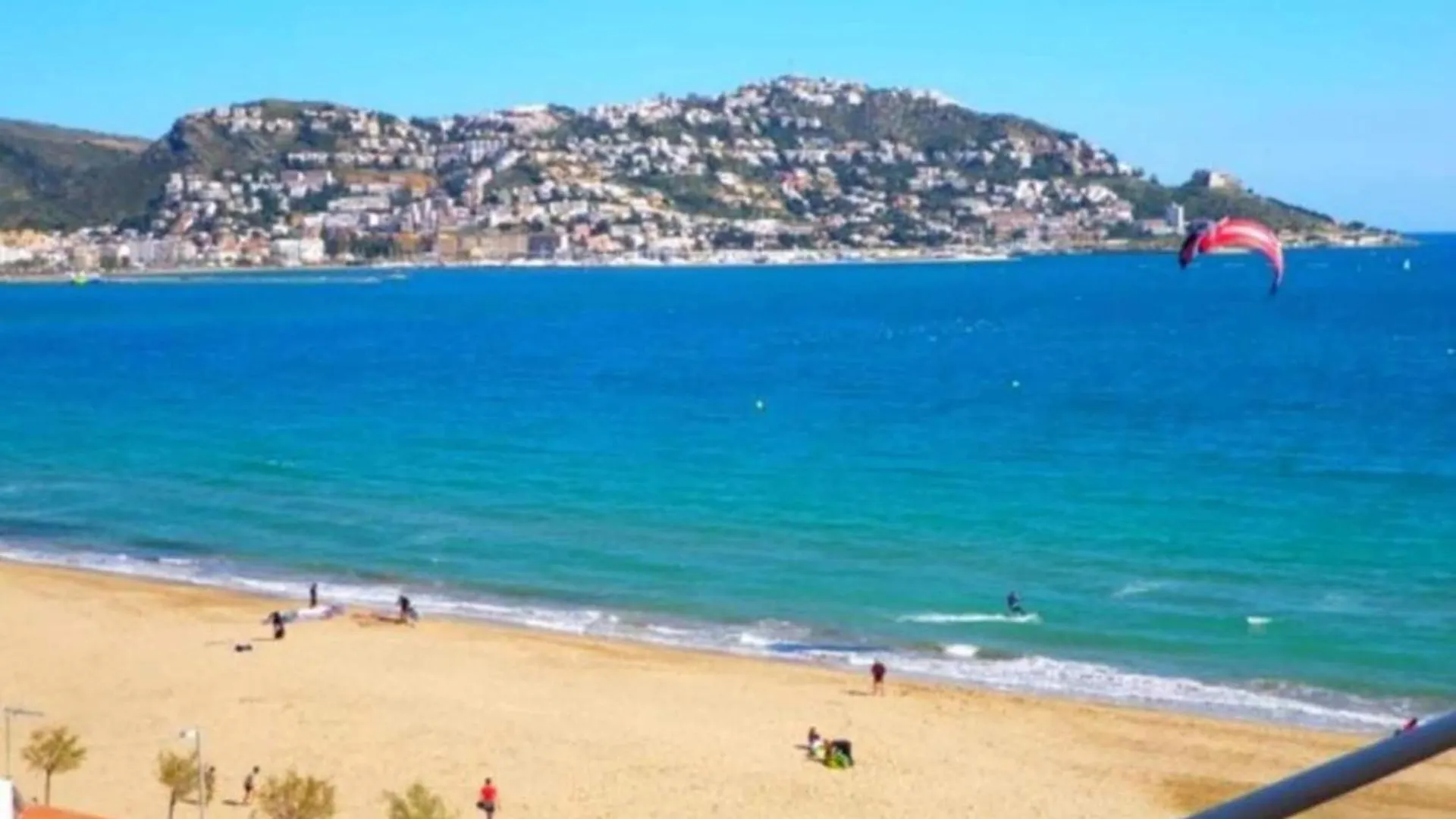 Apartment With View Ρόζες Ισπανία